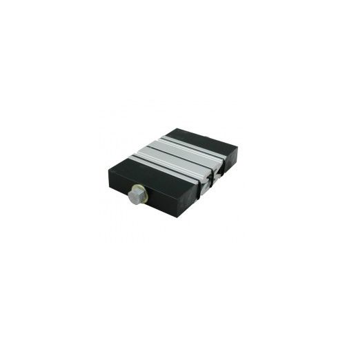 Pre-compression wedge 120