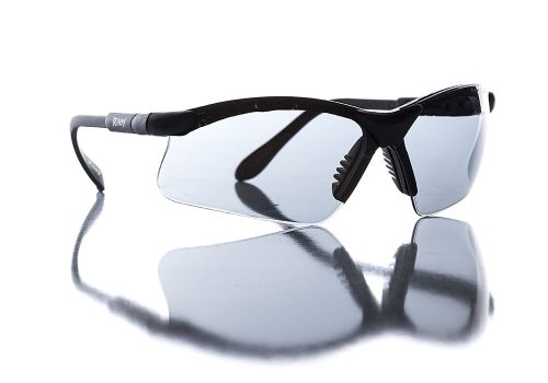 Riley Lenta Safety Spectacles -Grey