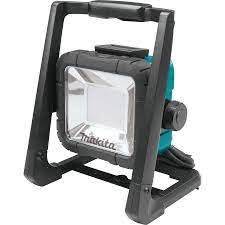 Makita 18V LXT® Lithium‑Ion Cordless/Corded 20 L.E.D. Work Light, Light Only MAKDML805